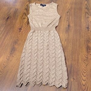 🌷 Heartbeat 🌷 Glimmering Gold Sleeveless Dress